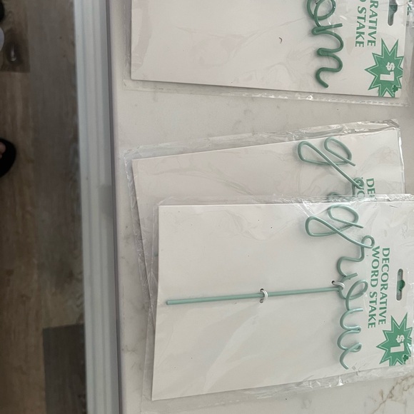 Miscellaneous items - Picture 4 of 7